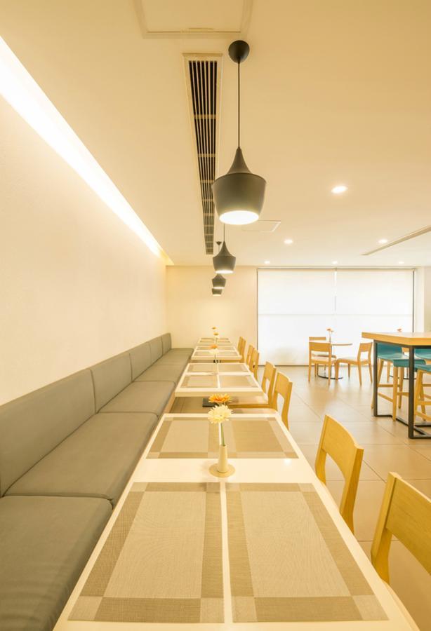 Hanting Express Shanghai Jiazhan Road Bagian luar foto
